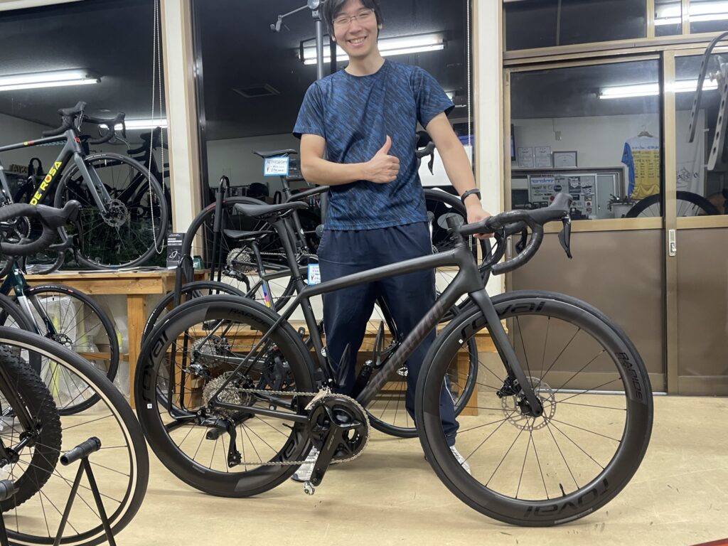 2024年 AETHOS COMP 105Di2 (ホイール無し) Aethos Comp - Shimano 105 Di2